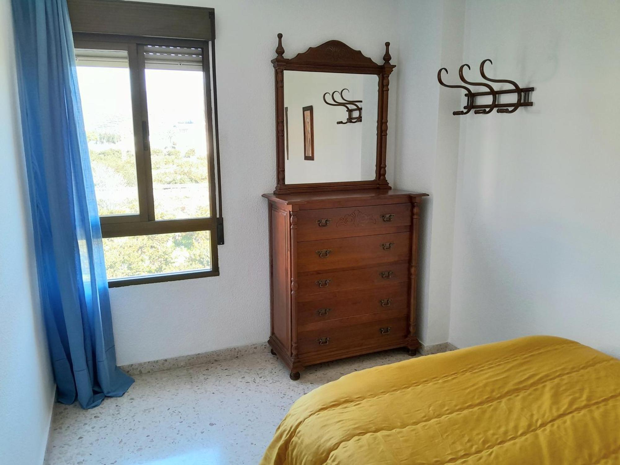 Room In Shared Apartment With Parking Almuñécar 외부 사진