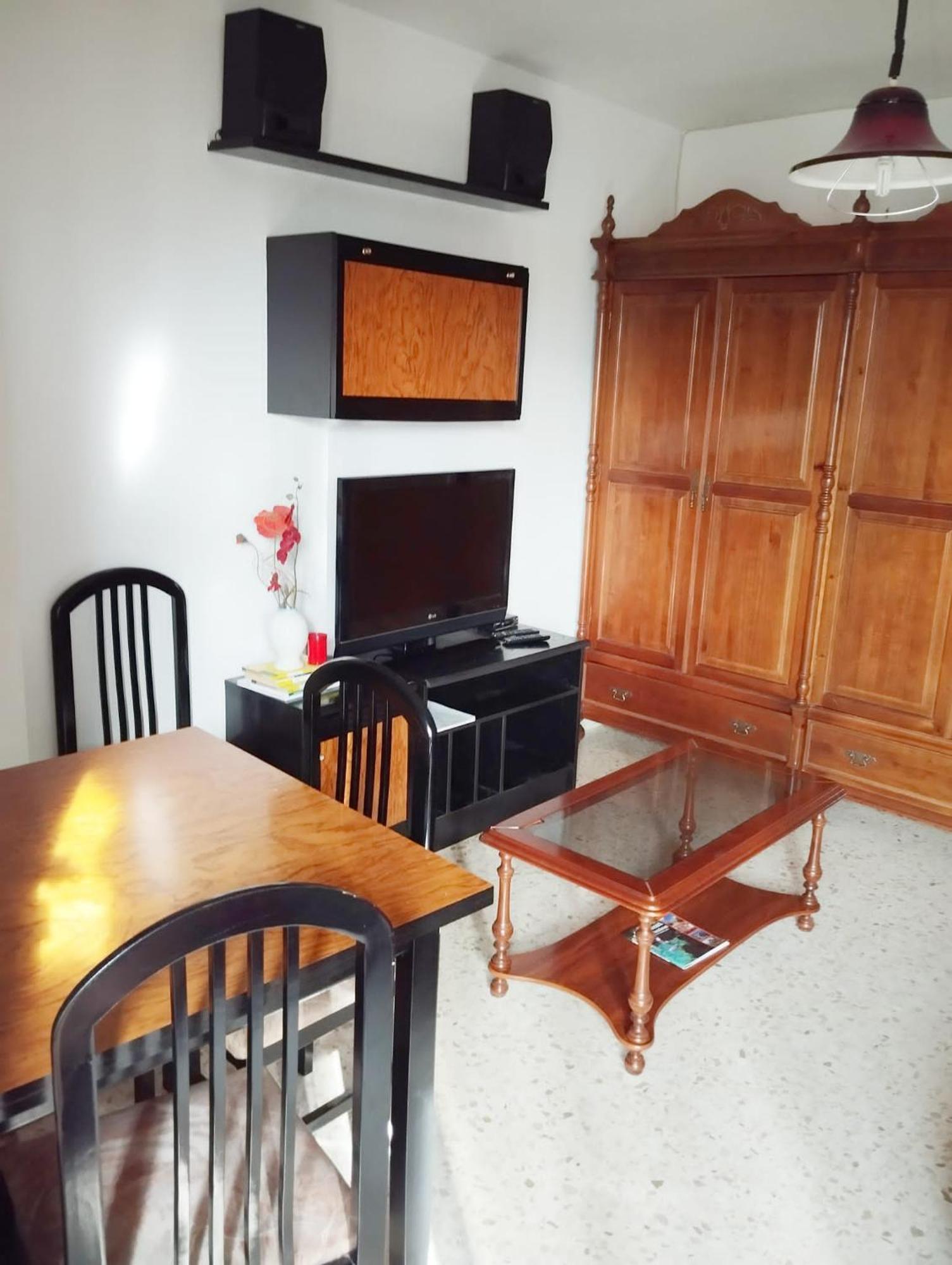 Room In Shared Apartment With Parking Almuñécar 외부 사진