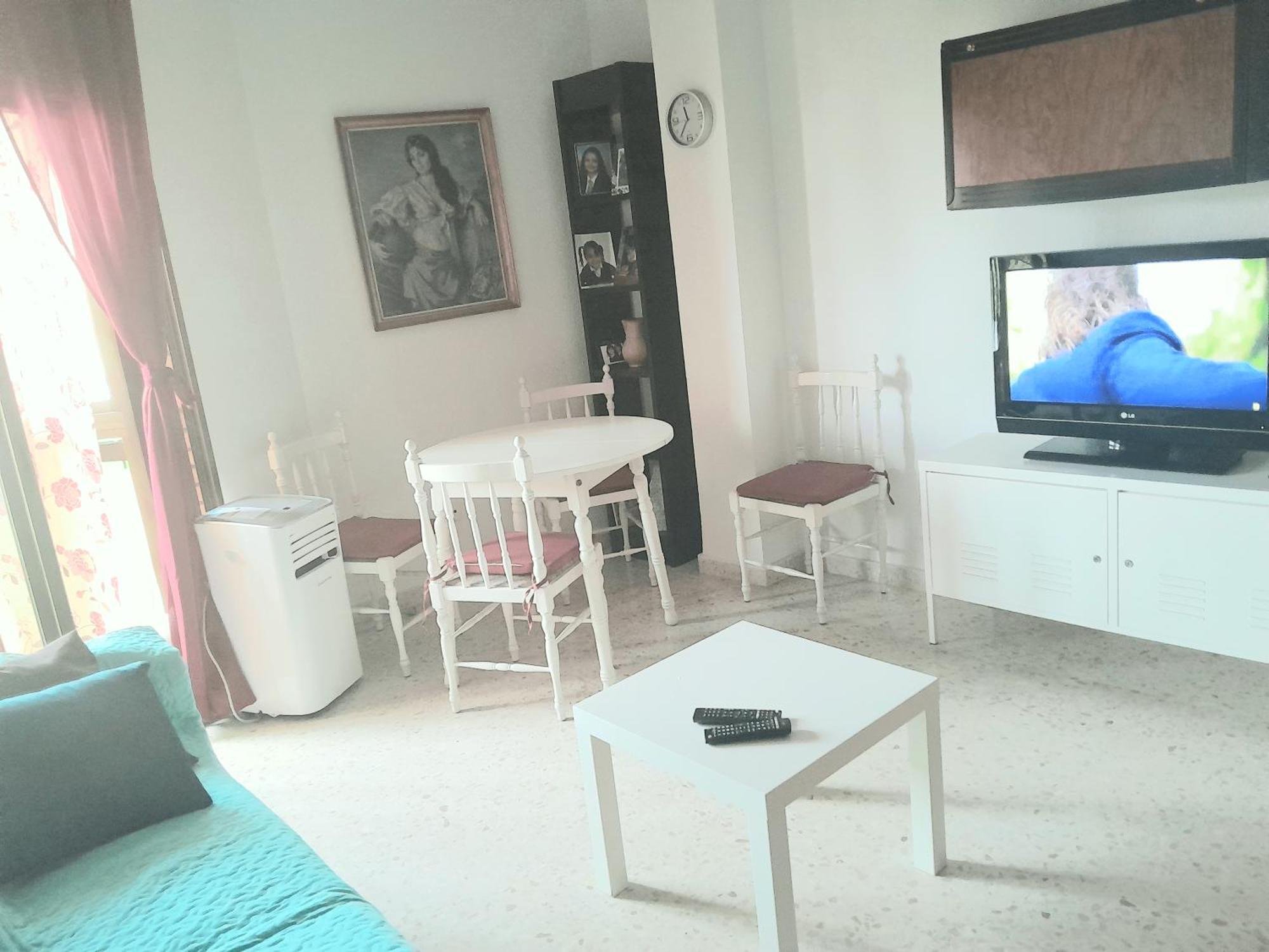 Room In Shared Apartment With Parking Almuñécar 외부 사진